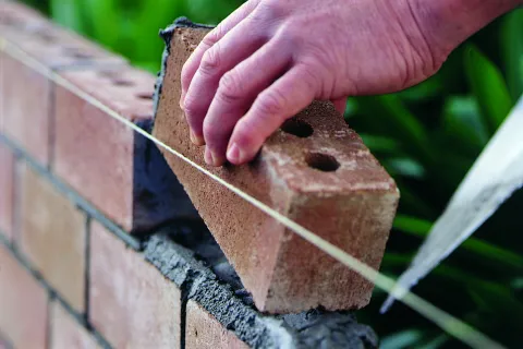 Mörtel und Bauchemie