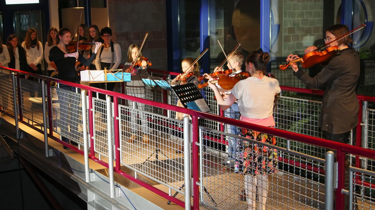 Konzert CircuitBox der Jugendmusikschule Zollernalb im Holcim Werkforum