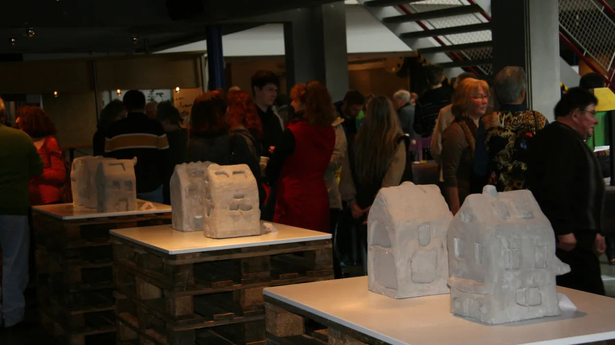 Kunstausstellung der Lebenshilfe Zollernalb im Holcim Werkforum