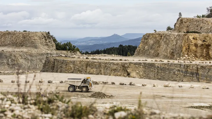 Zementwerk Dotternhausen Kalksteinbruch Plettenberg